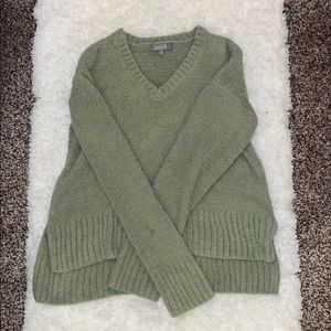 SUPER SOFT SWEATER!